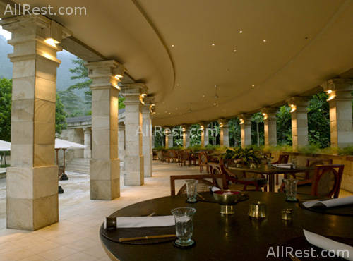 Amanjiwo resort 39